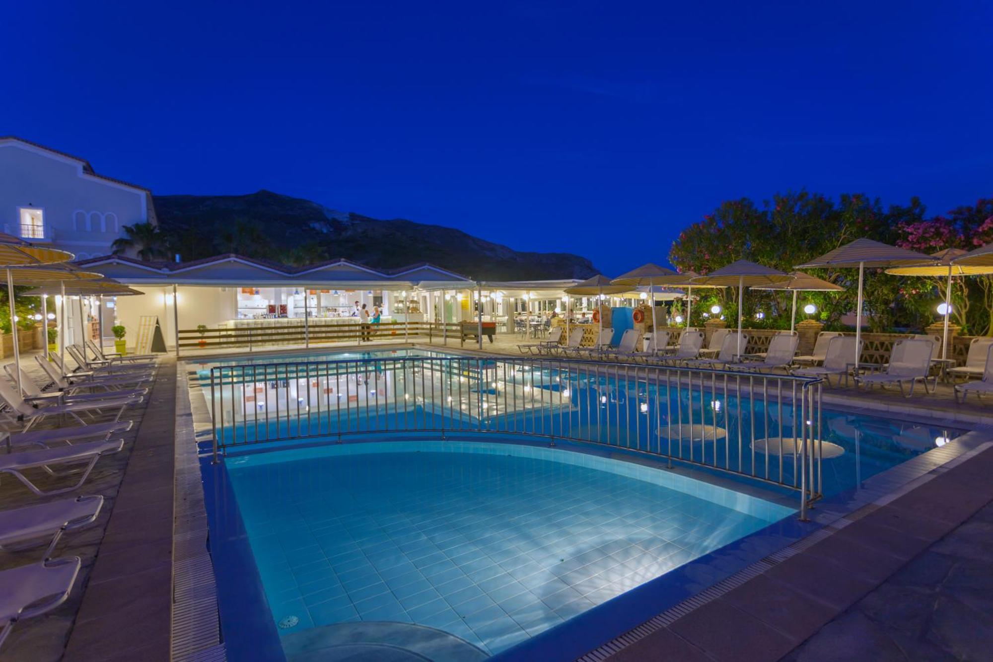 Cavo D'Oro All Inclusive Resort Kalamákion 외부 사진