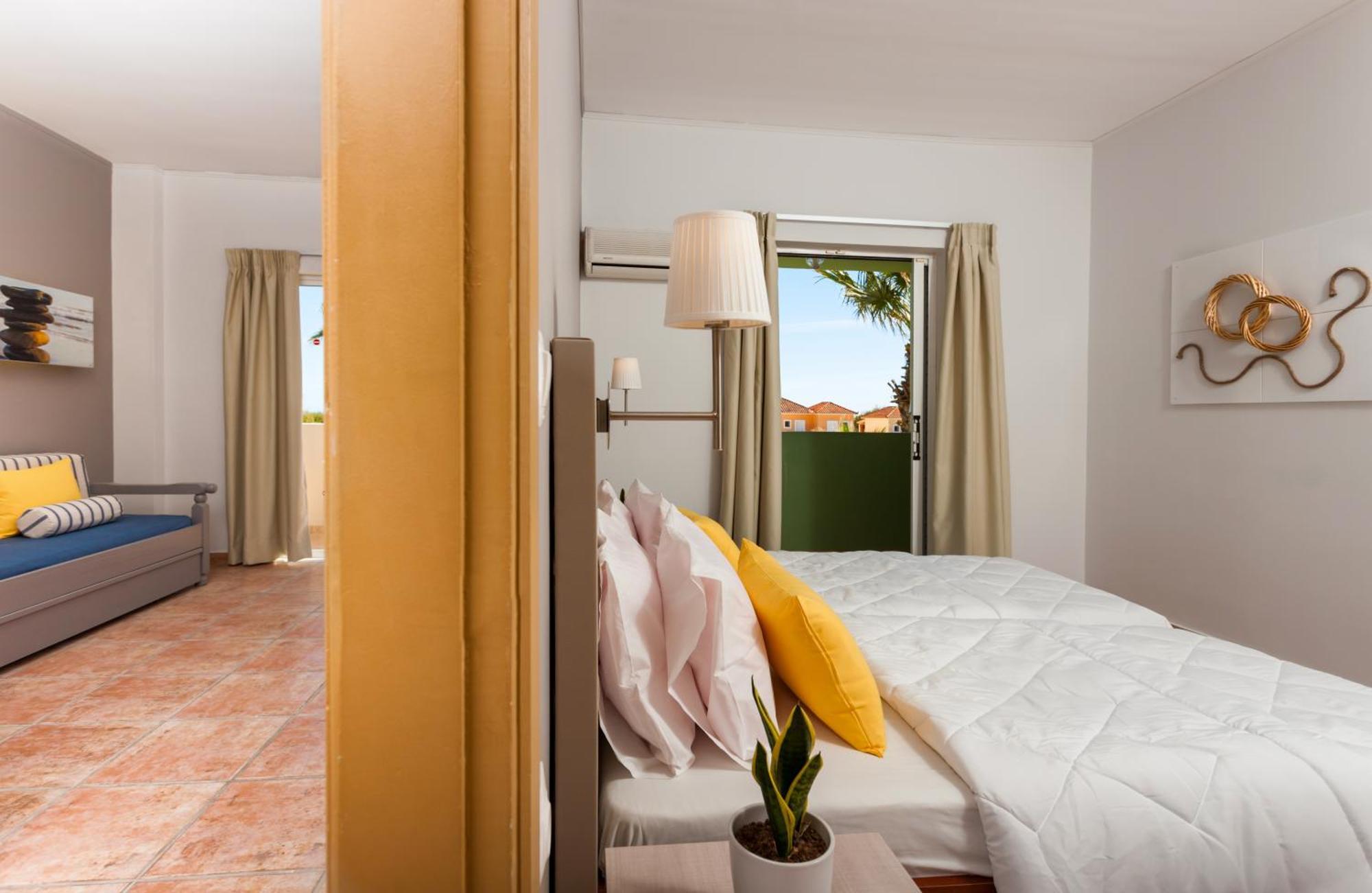 Cavo D'Oro All Inclusive Resort Kalamákion 외부 사진